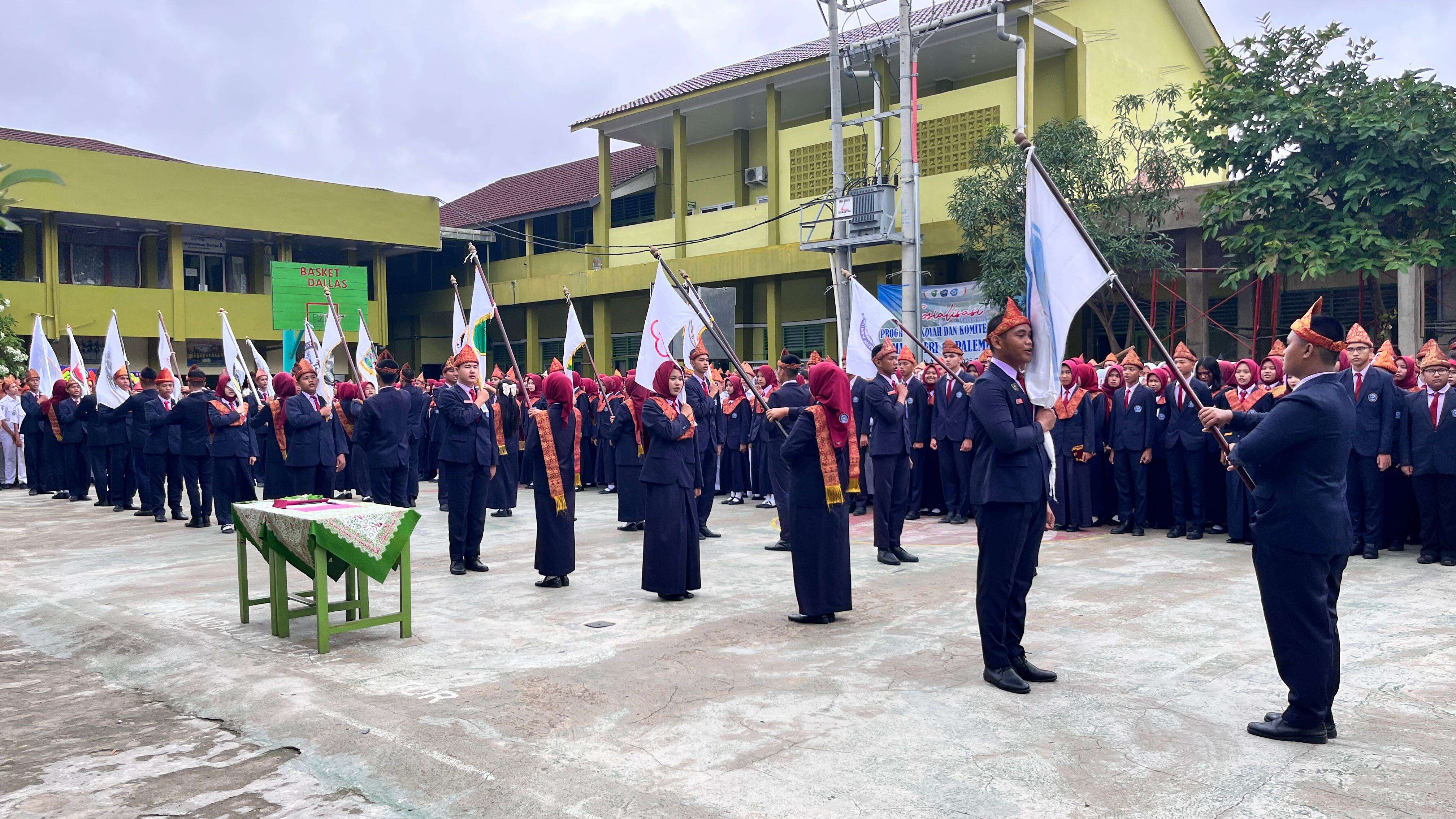 SERAH TERIMA PENGURUS OSIS/MPK/EKSTRAKURIKULER PERIODE 2025/2026 , SMA NEGERI 18 PALEMBANG